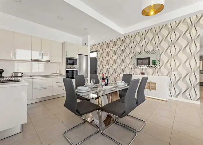 La Sombrera Villa Playa Blanca